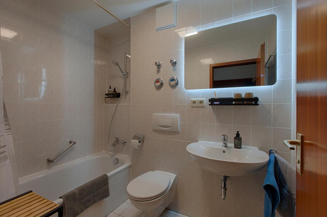 레닝겐 Lamiacasa Business-Family-Near Bosch-Airport 아파트 외부 사진
